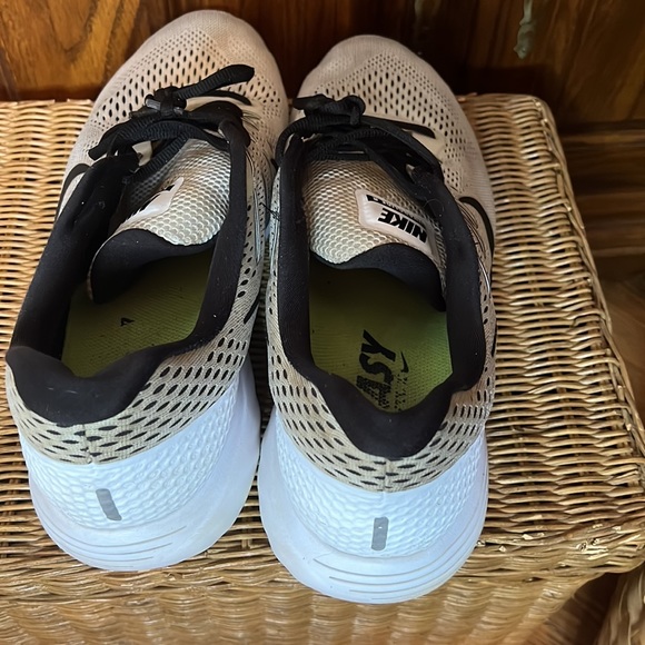 NIKE LUNARGLIDE 8 WHITE MESH ATHLETIC SHOES WITH INSIDES & STRINGS BLACK VGUC - Picture 3 of 12